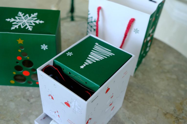 Limited Edition Baseus Christmas Car Accessories Gift Set now available