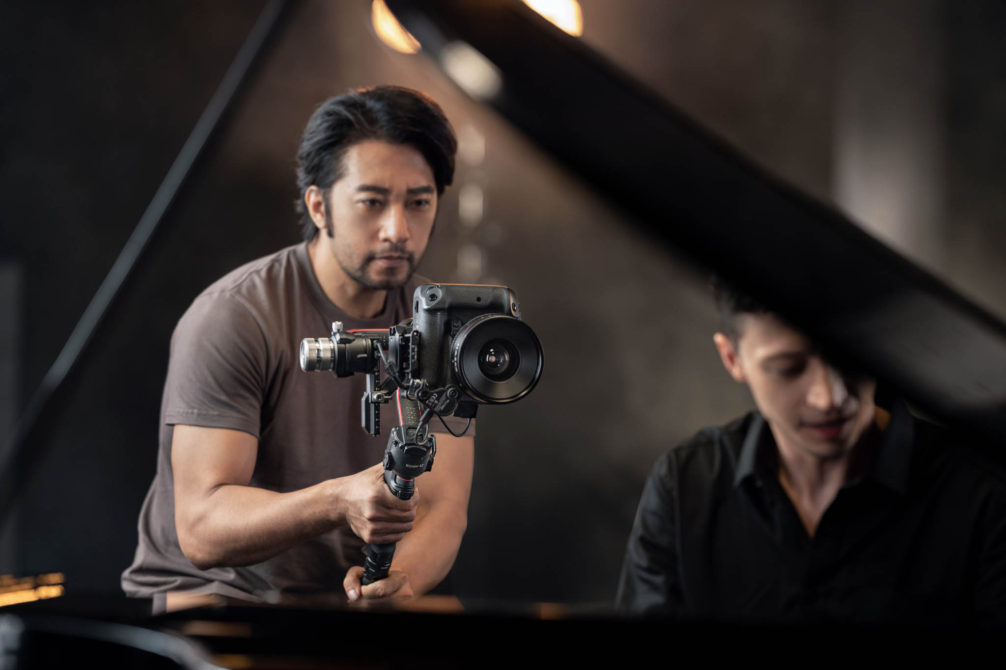 DJI’s Ronin Series Grows Stronger, Lighter, And Smarter With New DJI RS 2 And RSC 2 Gimbals