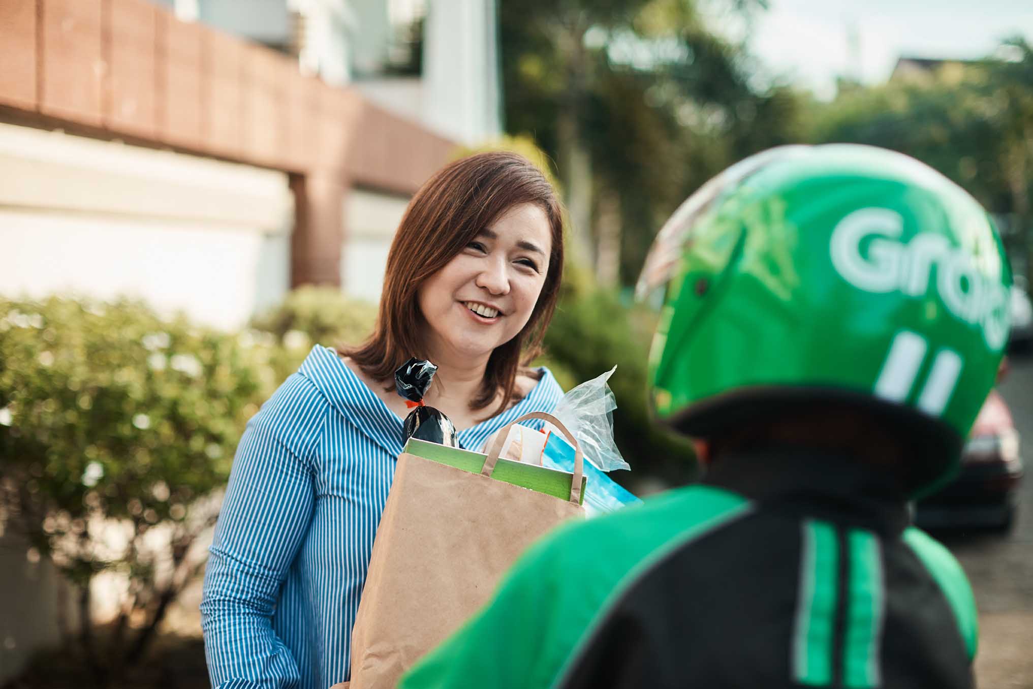 Grab brings food and parcel delivery, cashless payment services to more PH cities