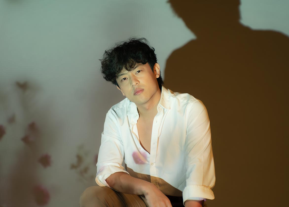 Dru Chen releases romantic R&B jam “Eiffel Tower”