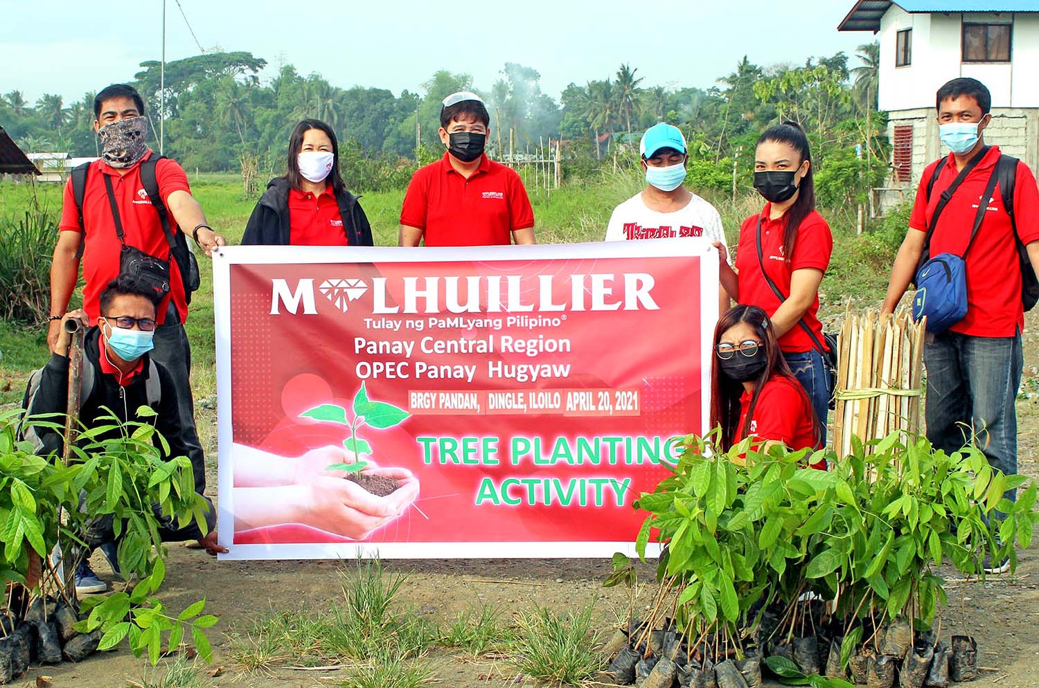 M Lhuillier Conducts Tree Planting Activities in Visayas and Mindanao