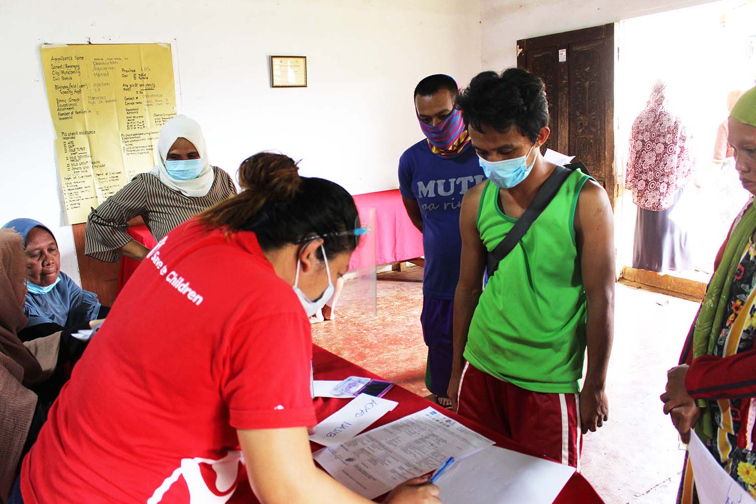 Thousands of Displaced Filipinos Empowered with Digital IDs from AID:Tech and Save the Children, Enabling Faster Access to Critical Financial Aid