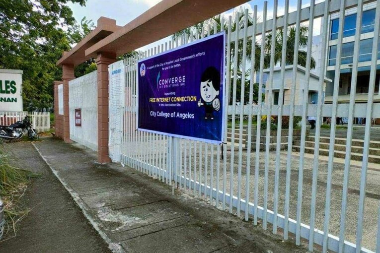 Converge powers up Angeles City’s vaccination sites