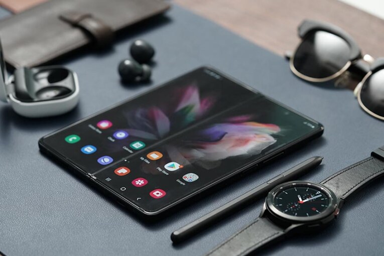 SAMSUNG Galaxy Z Fold3 5G and Galaxy Z Flip3 5G draw strong pre-order demand in the Philippines