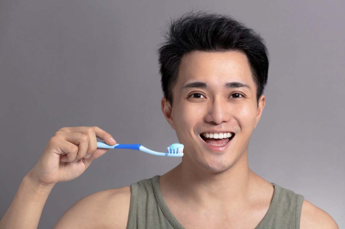 Know these four easy ways to maintain healthy oral hygiene  amid the pandemic