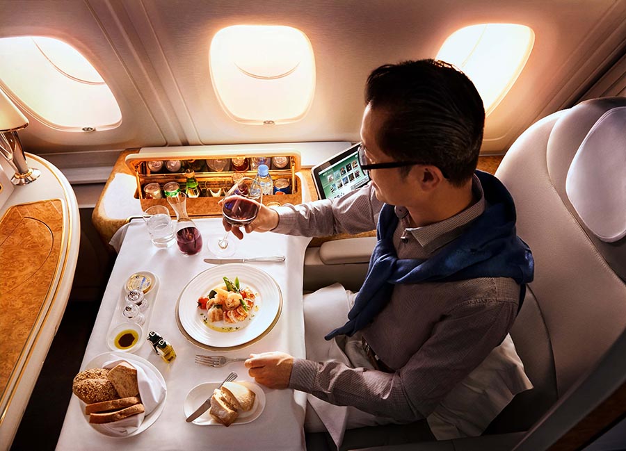 Emirates’ Class suite to be introduced on Manila flights_boeing777_fcl