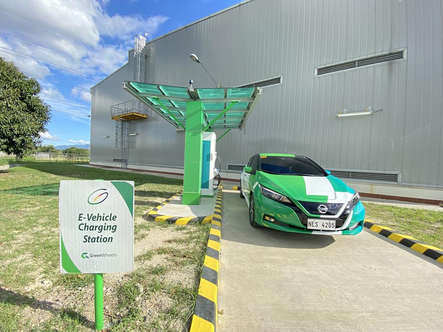 Nissan Philippines partners with local renewable energy firm under Blue Switch initiative
