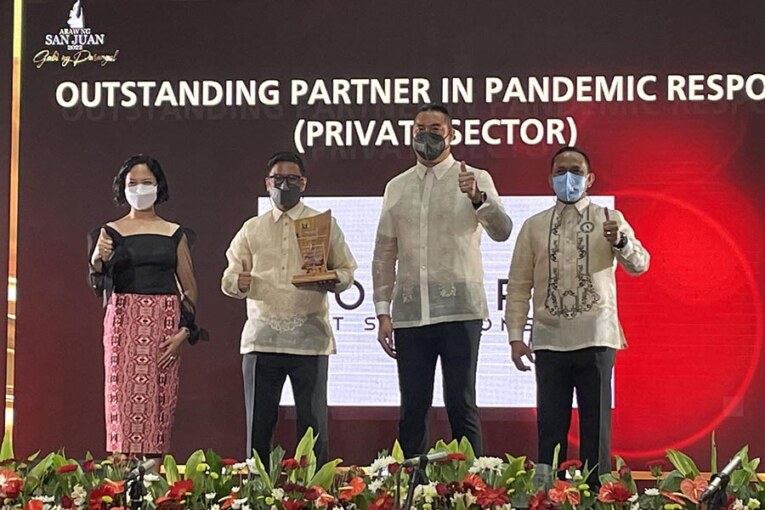 Converge is San Juan city’s Outstanding Private sector Partner for Pandemic Response