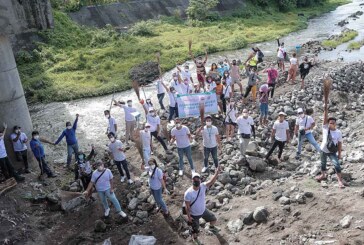 Converge supports clean-up of Guinobatan River in Bicol, bands together with local LGBTQIA+ community for the environment