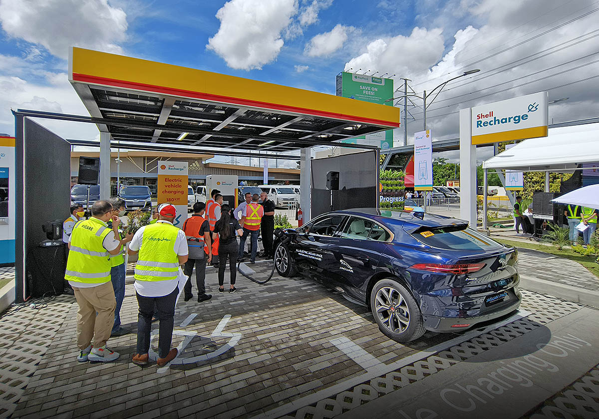 Pilipinas Shell launches firstever EV charging station and NBS carbon