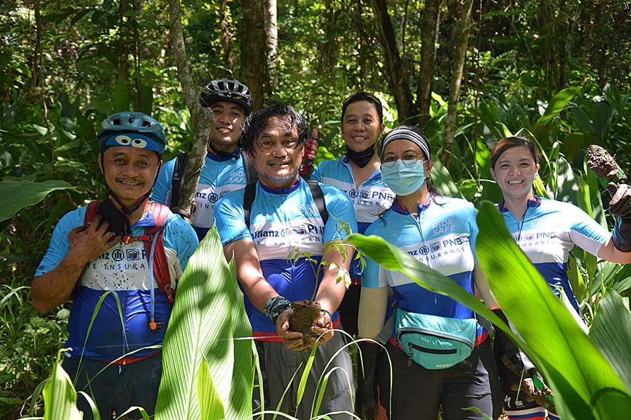Allianz PNB Life continues to secure the future of Filipinos through sustainability with latest tree planting initiative
