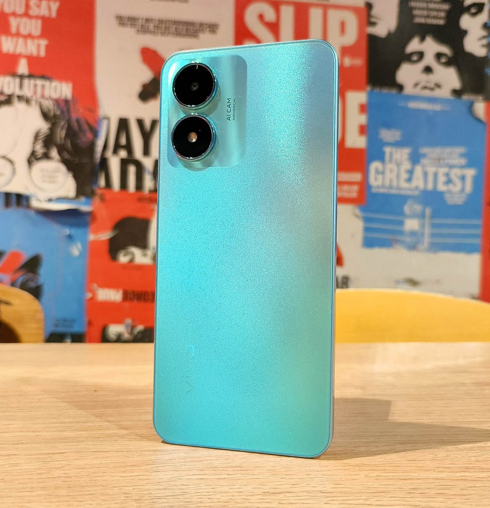 vivo Y02s Full Review - MegaBites