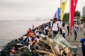 SM Prime Holdings hold 2022 International Coastal Cleanup together with SM Cares, SM By the Bay