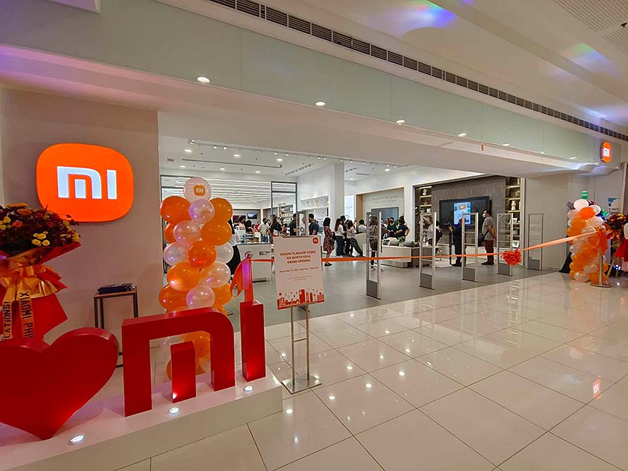 Xiaomi’s newest and biggest flagship experience store now open at SM City North EDSA City Center