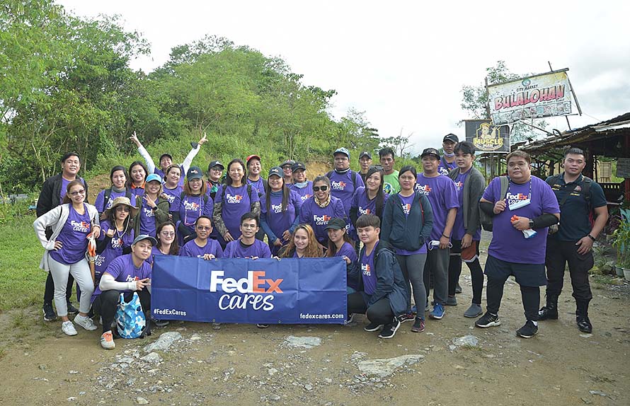 FedEx Helps Reforest Sierra Madre Mountain Range  With Haribon Foundation