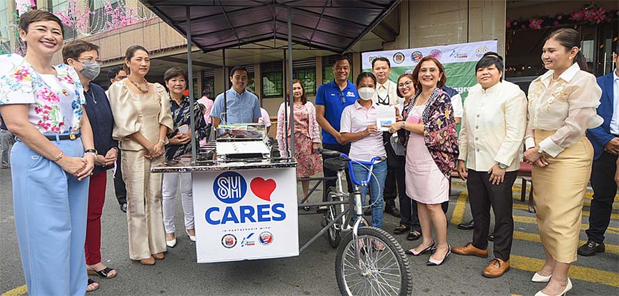 SM Cares, SM Prime lead turnover of food carts to SM PadyaKabuhayan Program beneficiaries