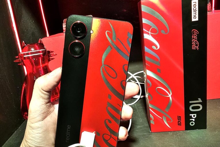 Limited-edition realme 10 Pro 5G Coca-Cola® Edition now available for as low as PHP18,499 this March 19 on Shopee