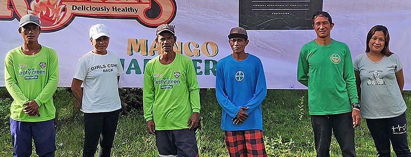 Kenny Rogers Roasters_Kenny Rogers Roasters 2nd Farmvocacy Program gives back to mango farmers in Zambales_photo2 copy