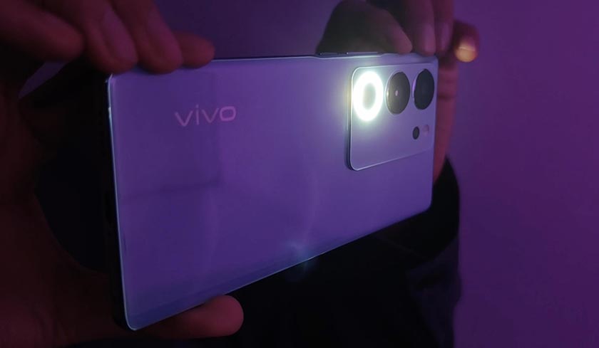 vivo’s Aura Light: larger, brighter, smarter