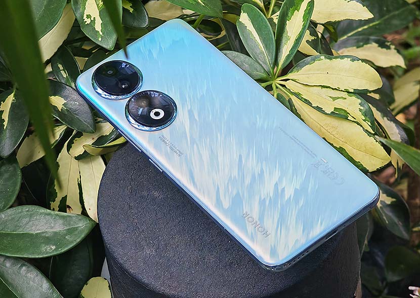 Limited-edition HONOR 90 5G Peacock Blue to arrive on November 15 with FREE HONOR Gift worth Php 2,499