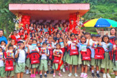 M Lhuillier Spreads Joy To 71 Pupils at Candelaria Elementary School in Leyte