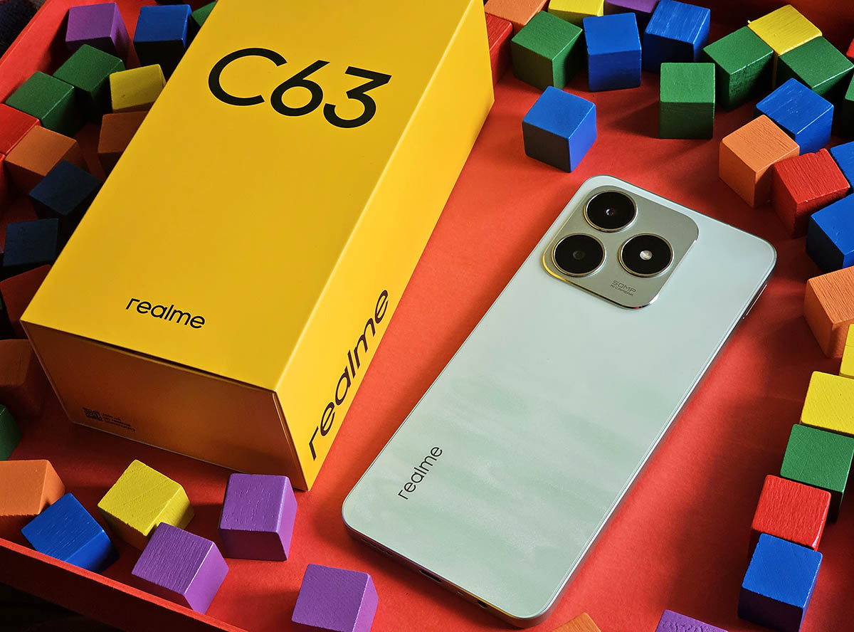 realme C63 Unboxing and First Look MegaBites