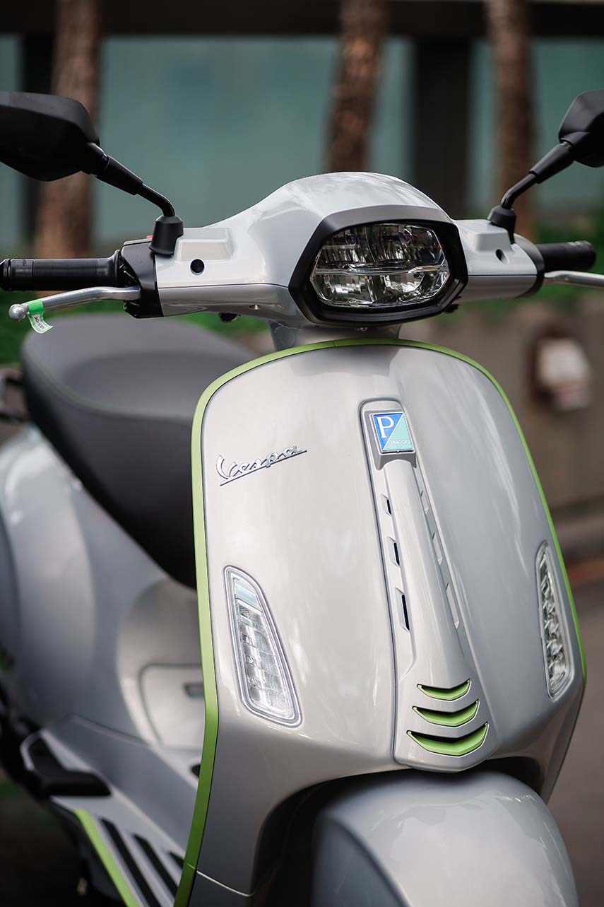 New Vespa Sprint Tech Debuts in the Philippines with Smart Features and Iconic Style